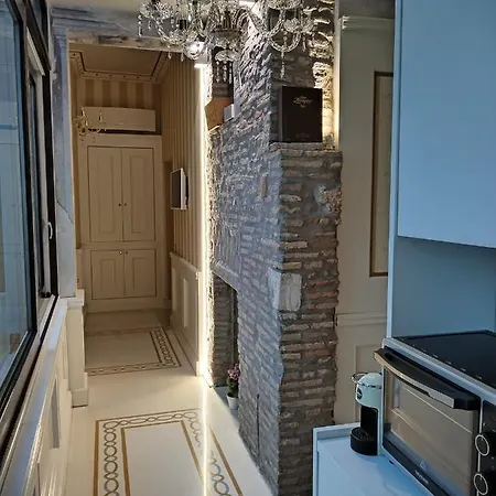 Piazza Venezia Luxury Suite Rome Exterior photo