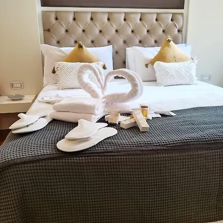 Piazza Venezia Luxury Suite Rome Exterior photo