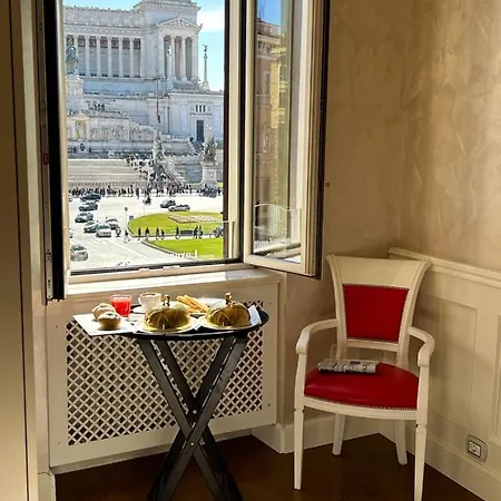 Piazza Venezia Luxury Suite Rome Exterior photo
